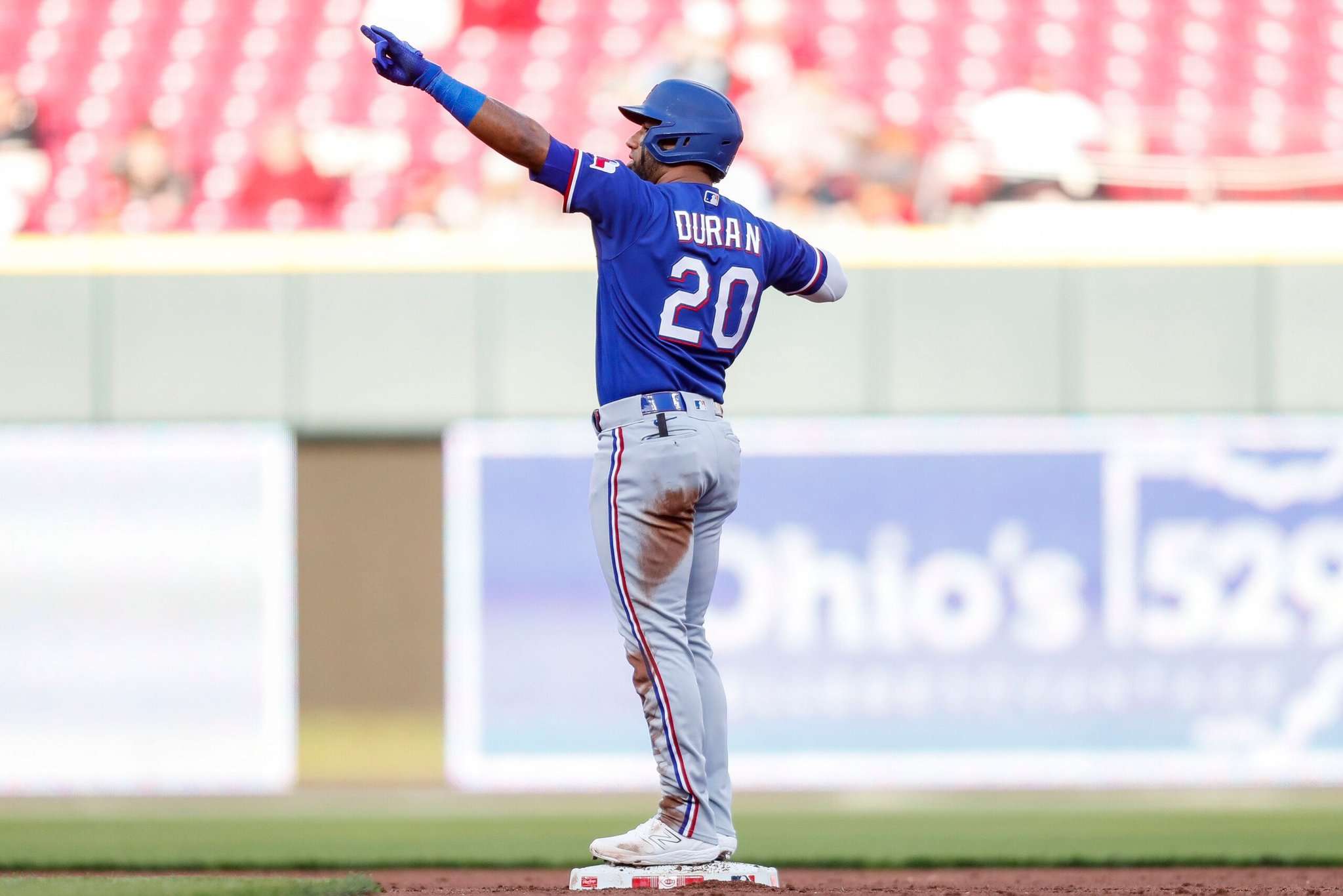 FOX Sports: MLB on X: The Texas Rangers will wear these throwback uniforms  on Saturday ‼️ 📷: @Rangers  / X